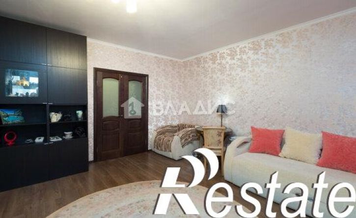 2-комн квартира улица Розы Люксембург, 6/2,  д. 6/2