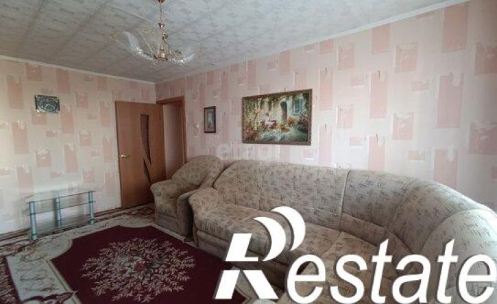3-комн квартира 6-й микрорайон, 4