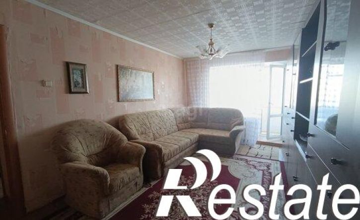 3-комн квартира 6-й микрорайон, 4