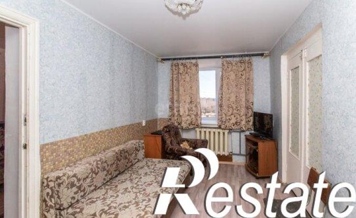 4-комн квартира микрорайон Иртышский, 18